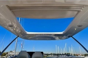 2024 Azimut FLY 60 thumbnail 22