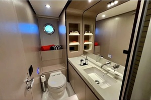 2024 AZIMUT FLY 60