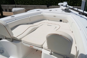 27ft Sea Hunt Yacht For Sale