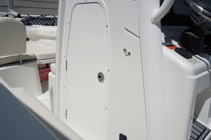 27ft Sea Hunt Yacht For Sale