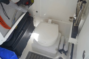 27ft Sea Hunt Yacht For Sale