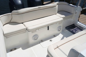 27ft Sea Hunt Yacht For Sale