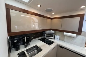 2016 Galeon 405 HTS thumbnail 19