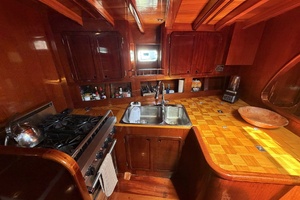 MERU 62ft Custom Yacht For Sale