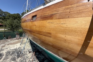 MERU 62ft Custom Yacht For Sale