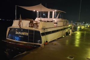 Photo 6163860 for 1965 Chris-Craft Roamer 58 DANAMITE 