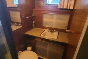 DANAMITE 58ft Chris Craft Yacht For Sale