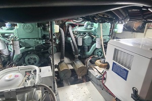 DANAMITE 58ft Chris Craft Yacht For Sale