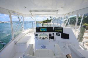 2003 Cabo 48 Flybridge thumbnail 22