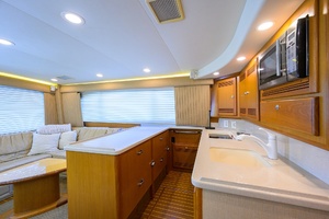 2003 Cabo 48 Flybridge thumbnail 9