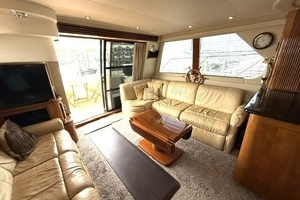 2005 Carver 46 Voyager thumbnail 43