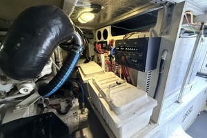 2005 Carver 46 Voyager thumbnail 85