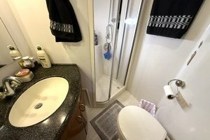 2005 Carver 46 Voyager thumbnail 75