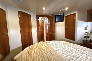 2005 Carver 46 Voyager thumbnail 72
