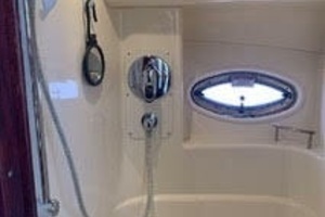 2007 Sea Ray 36 Sedan Bridge thumbnail 12