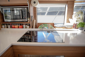 2024 Aquila 54 Yacht thumbnail 32