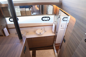2024 Aquila 54 Yacht thumbnail 67