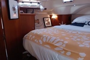 Nancy Marie 45ft Hunter Yacht For Sale