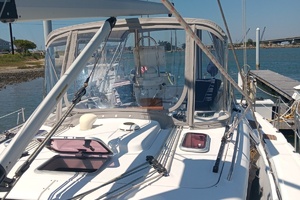 Nancy Marie 45ft Hunter Yacht For Sale