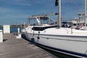 Nancy Marie 45ft Hunter Yacht For Sale