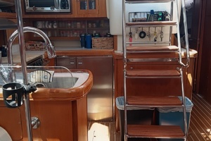 Nancy Marie 45ft Hunter Yacht For Sale