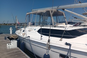 Nancy Marie 45ft Hunter Yacht For Sale