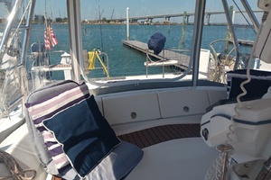 Nancy Marie 45ft Hunter Yacht For Sale