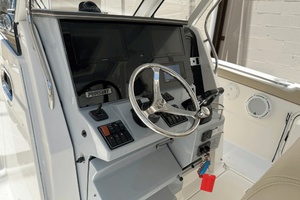 34ft Pursuit Yacht For Sale
