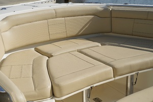 34ft Pursuit Yacht For Sale