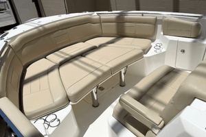 34ft Pursuit Yacht For Sale