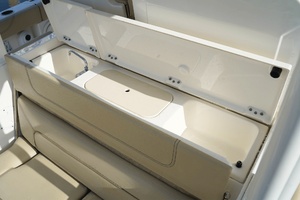 34ft Pursuit Yacht For Sale