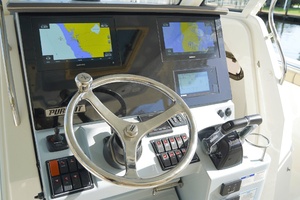 34ft Pursuit Yacht For Sale