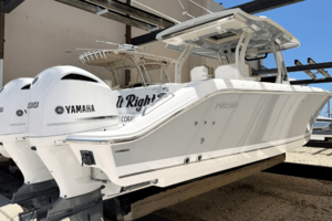 34ft Pursuit Yacht For Sale