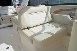 29ft Regal Yacht For Sale