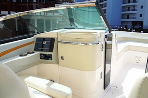 29ft Regal Yacht For Sale