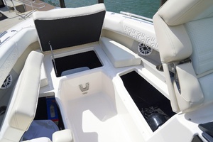 29ft Regal Yacht For Sale