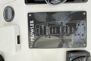 33ft Prowler Yacht For Sale