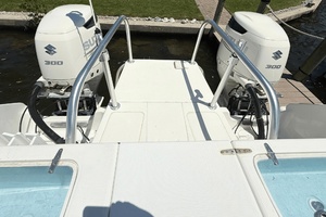 33ft Prowler Yacht For Sale