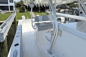 2015 Prowler 31CC thumbnail 19
