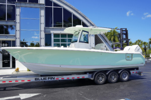 Photo 6080320 for 2025 Sea Hunt Ultra 305SE  