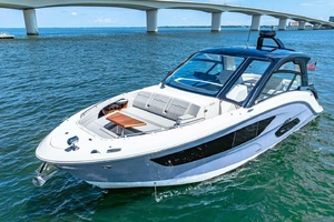 2022 Sea Ray 370 OB 
