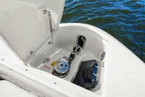 2022 Sea Ray 370 OB 