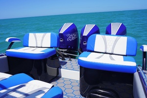 37ft Statement Yacht For Sale