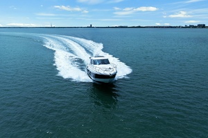 2014 Cruisers Yachts 48 Cantius thumbnail 64