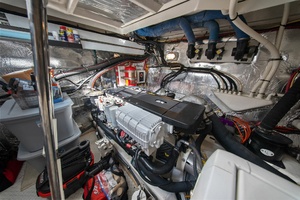 2014 Cruisers Yachts 48 Cantius thumbnail 51