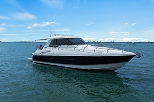 2014 Cruisers Yachts 48 Cantius thumbnail 1