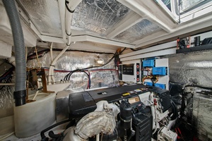 2014 Cruisers Yachts 48 Cantius thumbnail 52