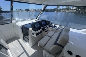 36FT (10.97M) AQUILA