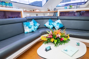 2001 Voyage Yachts 500 thumbnail 10