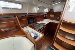Carpe Ventum 42ft Beneteau Yacht For Sale